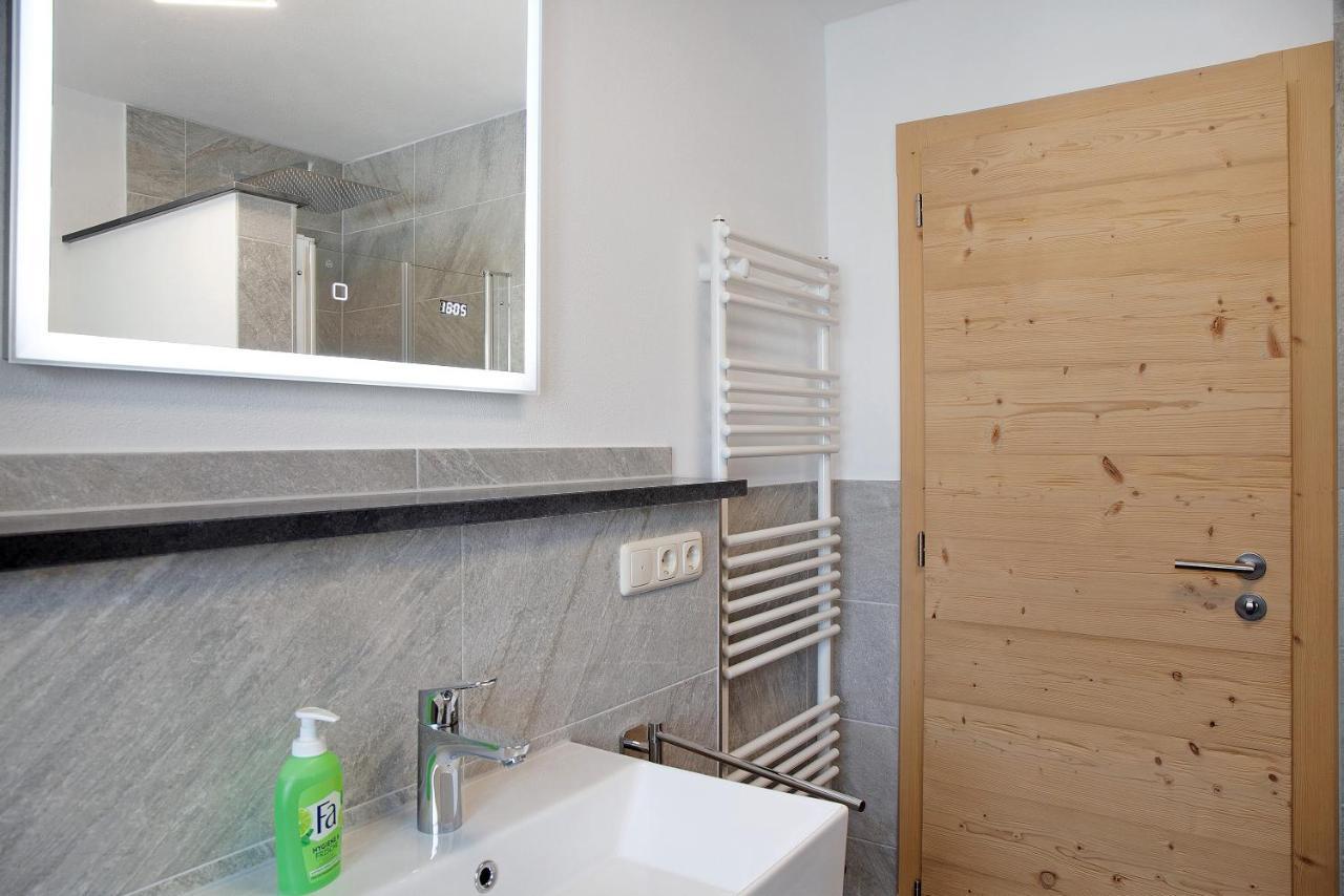 Dreitorspitz Apartment การ์มิช-พาร์เทนเคียร์เชน ภายนอก รูปภาพ
